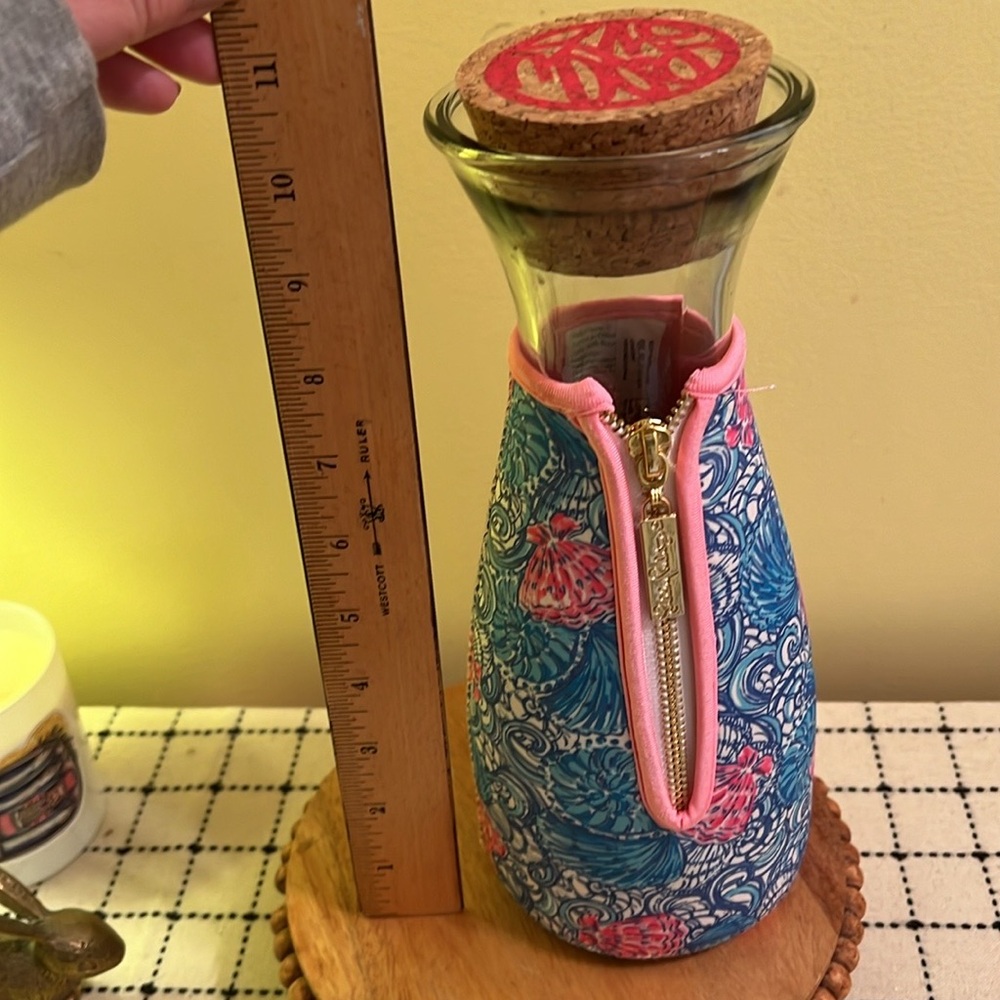 Lilly Pulitzer Beverage Carafe - Blue Haven / Raising Shell Pattern - Picture 13 of 13